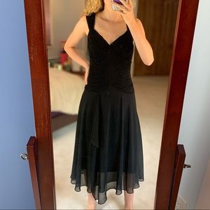 Sangria black maxi dress😍